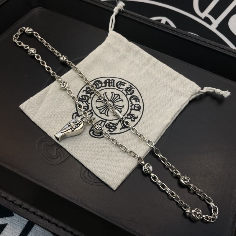 Ch*0me He**ts necklaces